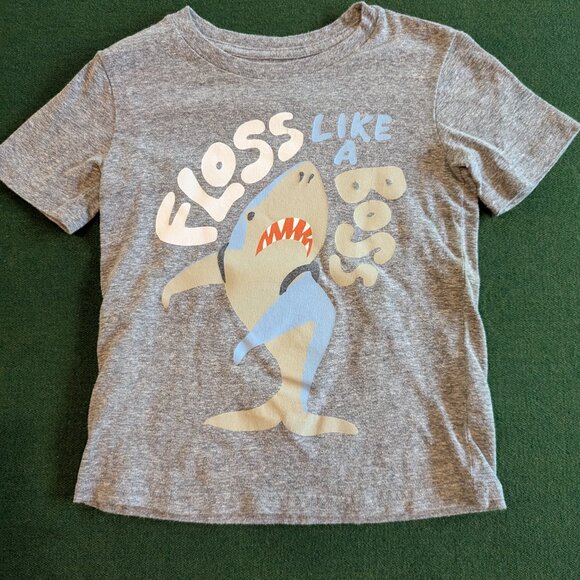 Bundle Boy's Shark Short Sleeve T-shirts 4T 💙 - Picture 8 of 15